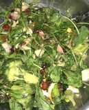 Ensalada, Rúcula, tomates secos, radichio, brócoli, aceitunas negras, puerros