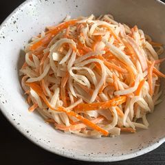 A picture of Daikon, Carrot & Imitation Crab Meat Salad with Creamy Sesame Dressing.
