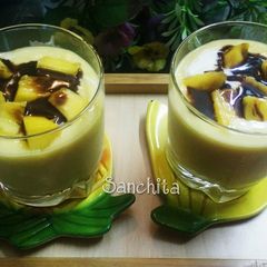 A picture of Eggless Quick Mango Cookie Mousse.