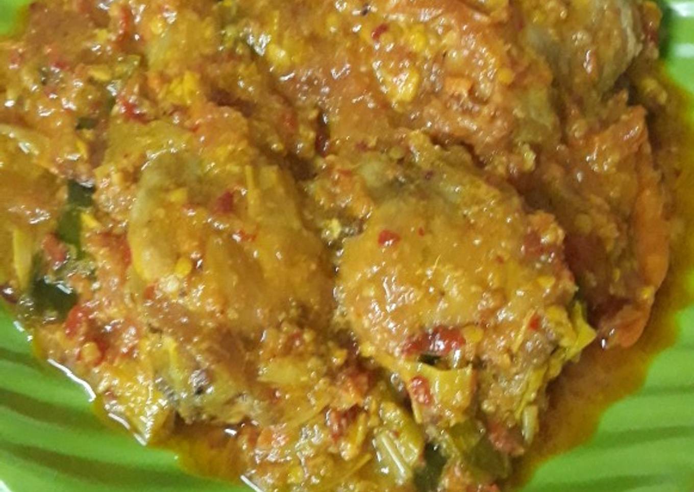 Ayam woku tanpa kemangi