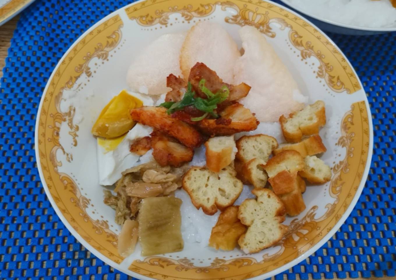 Bubur Ayam Simpel (Olahan Nasi Sisa)