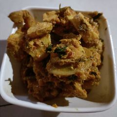 A picture of Dam aloo.