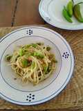 Linguine aglio, olio e anelli di peperoni cornetti