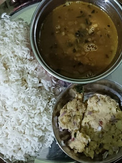 A picture of Dal chawal.