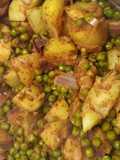 Arakas--Greek Potato and Pea Stew