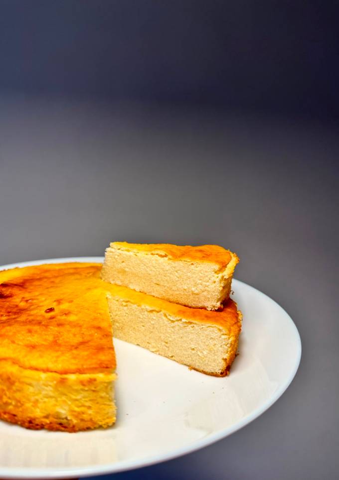 Найпростіша сирна запіканка🥧