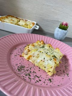 Sajtos mustáros tejszínes csirke gluténmentes taglateille tésztával recept fotója