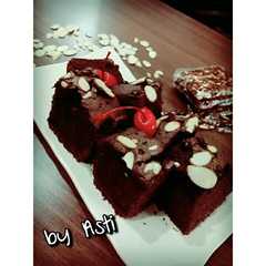 Brownies Nyoklaaaattt রেসিপির প্রধান ছবি