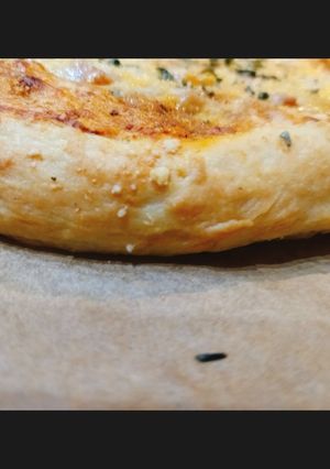 Φωτογραφία της συνταγής Πίτσα τύπου εστιατορίου με tip & σάλτσα με πελτέ ντομάτας ✨Restaurant Style Pizza✨