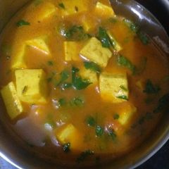 Matar paneer A picture of Matar paneer.