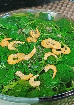 Hình của món Canh rau dền cơm nấu tôm khô.