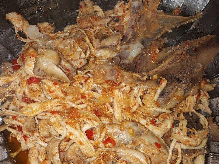 Resep Ayam suwir pedas manis yang Bikin Ngiler