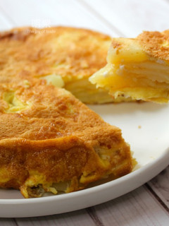 【平底鍋料理】西班牙馬鈴薯蛋餅 Tortilla de patatas 的食譜成品照片
