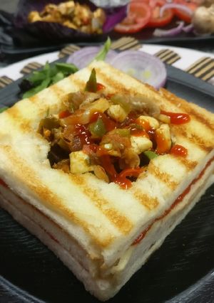 A picture of Sandwich in teriyaki paneer.
