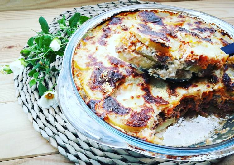 Moussaka con patata, boniato y carne picada 🍠 🥔