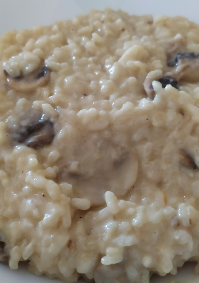 Una foto de Risotto con champiñones