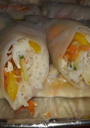 A picture of Vietnamese spring rolls and spicy dip.