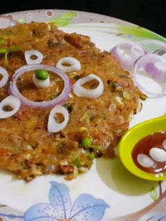 मिक्स वेज रवा चीला(Mix veg rava chila recipe in Hindi) रेसिपी मुख्य फोटो
