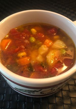 Vegyes zöldség leves recept fotója