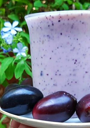 A picture of Jamun smoothie(Indian black berry).
