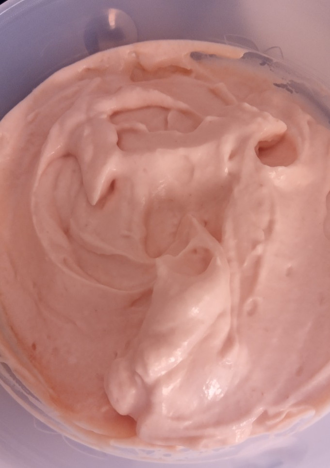 Una foto de Salsa rosa con leche