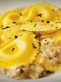 Medias lunas y crema de Trufa con Champiñones y Jamón ibérico