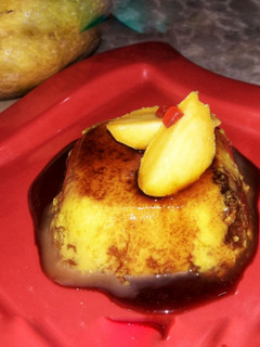 मैंगो बिस्कुट पुडिंग (Mango biscuit pudding recipe in Hindi) रेसिपी मुख्य फोटो