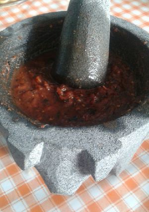 Una foto de Salsa de molcajete picosita