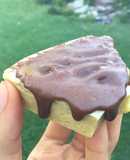 Budín de Pera con cobertura de chocolate proteica