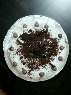 चॉकलेट केक (chocolate cake recipe in Hindi) रेसिपी मुख्य फोटो