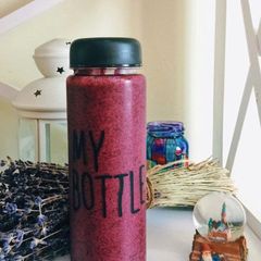 A picture of Banana, spinach and blueberry smoothie.