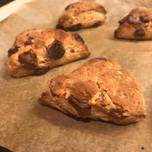 20-minute Chocolate & walnuts scone