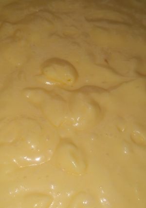 A picture of Mango whippping cream.