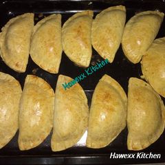A picture of Baked Meat Pie.