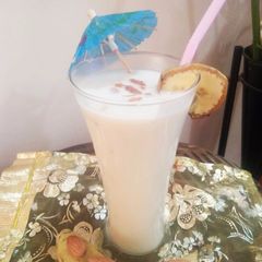 A picture of Banana shake.