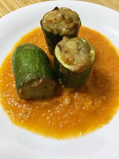 Una foto de Calabacín con verduritas y gambas 🥒