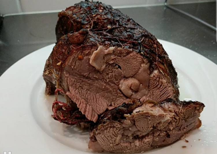 Slow Cook Lamb Leg Roast In Common Oven