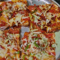 Cheese pizza A picture of Cheese pizza.