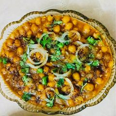 A picture of Gravy chana chaat.