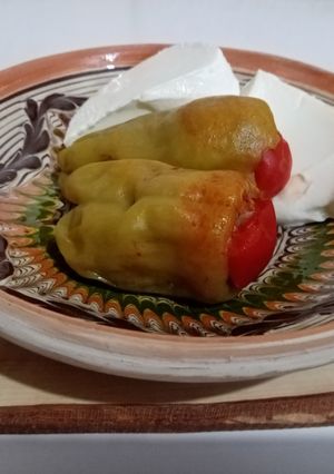 O poză a rețetei Ardei umpluți cu carne de vită.. În oală de tuci.