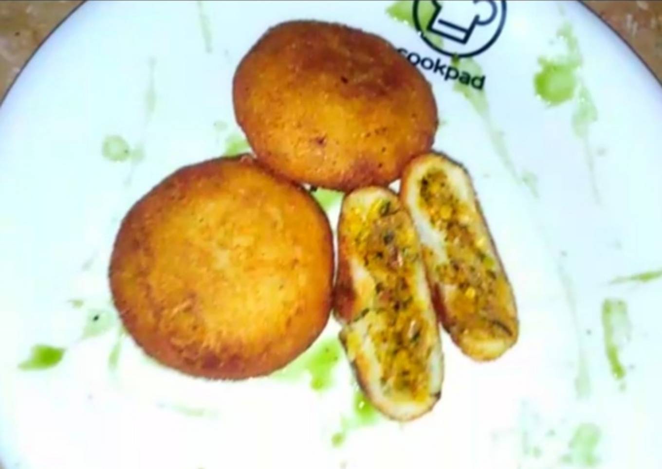 Qeema kachori