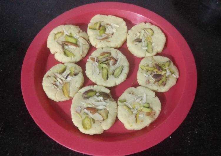 Easiest Way to Make Tasty Kesar pista biscuits Cooking Basics for Newbies