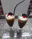 Milkshake de oreo y helado de chocolate