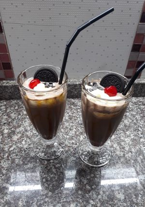 Una foto de Milkshake de oreo y helado de chocolate