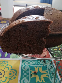 Una foto de 🥧 Bizcochuelo de chocolate sin tacc ni lactosa