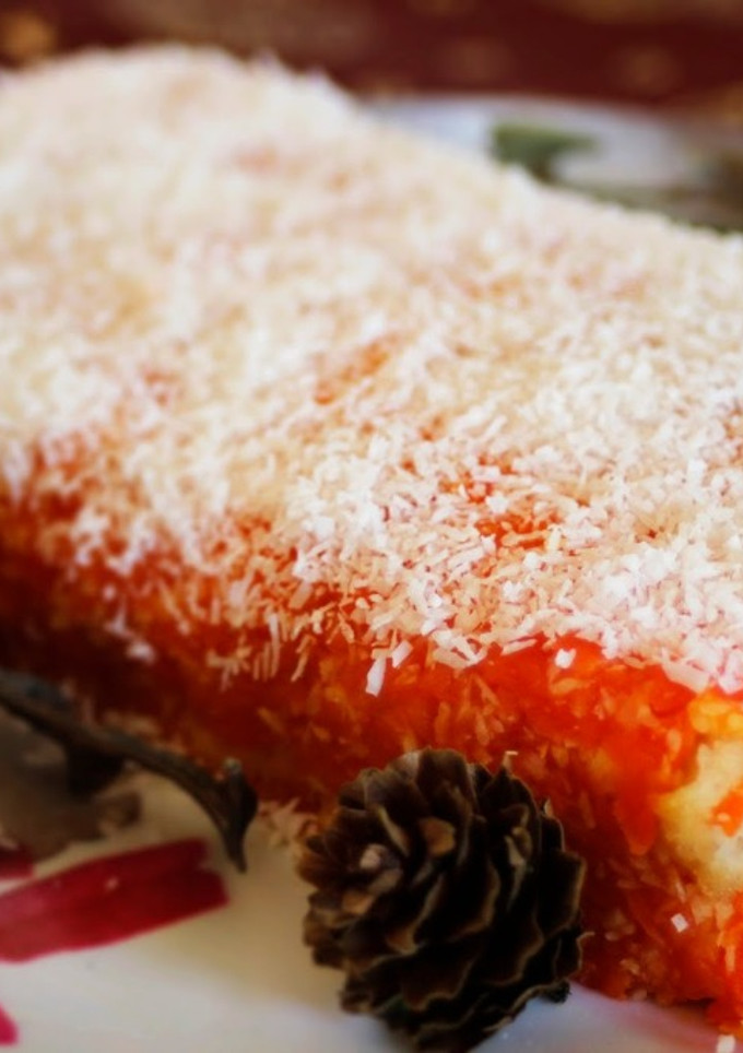 Una foto de Tarta de zanahoria y sobaos