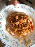 Spaghetti con tonno e pomodorini