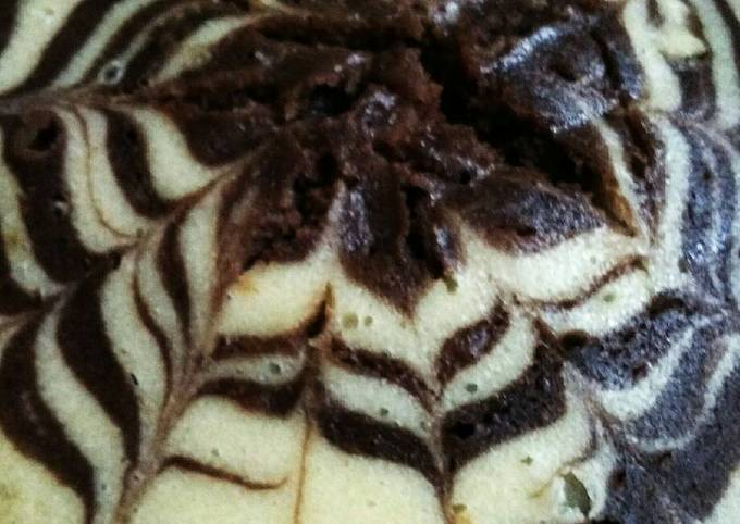 Marble Cake In Cooker