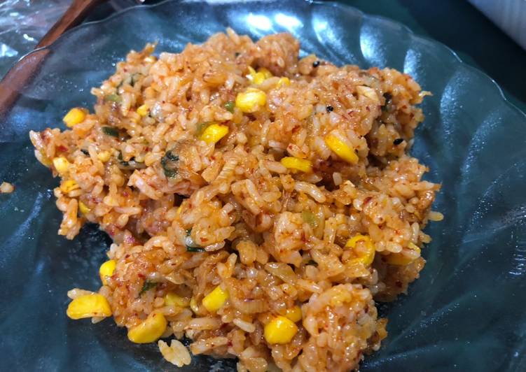 Kimchi Bokkeumbap alias KIMCHI FRIED RICE
