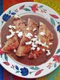 Enfrijoladas rellenas de requesón